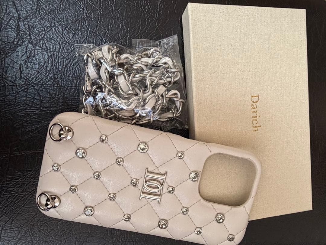 Darich 14promax キルティング iPhoneケース ホワイト