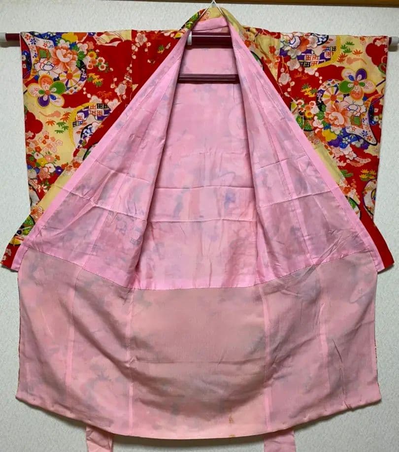 No.171アンティーク子供着物正絹七五三綺麗です。着丈94センチ裄丈41.5