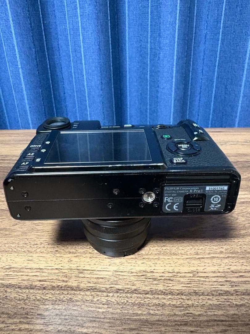 Fujifilm X-Pro1 7artisans レンズ付き