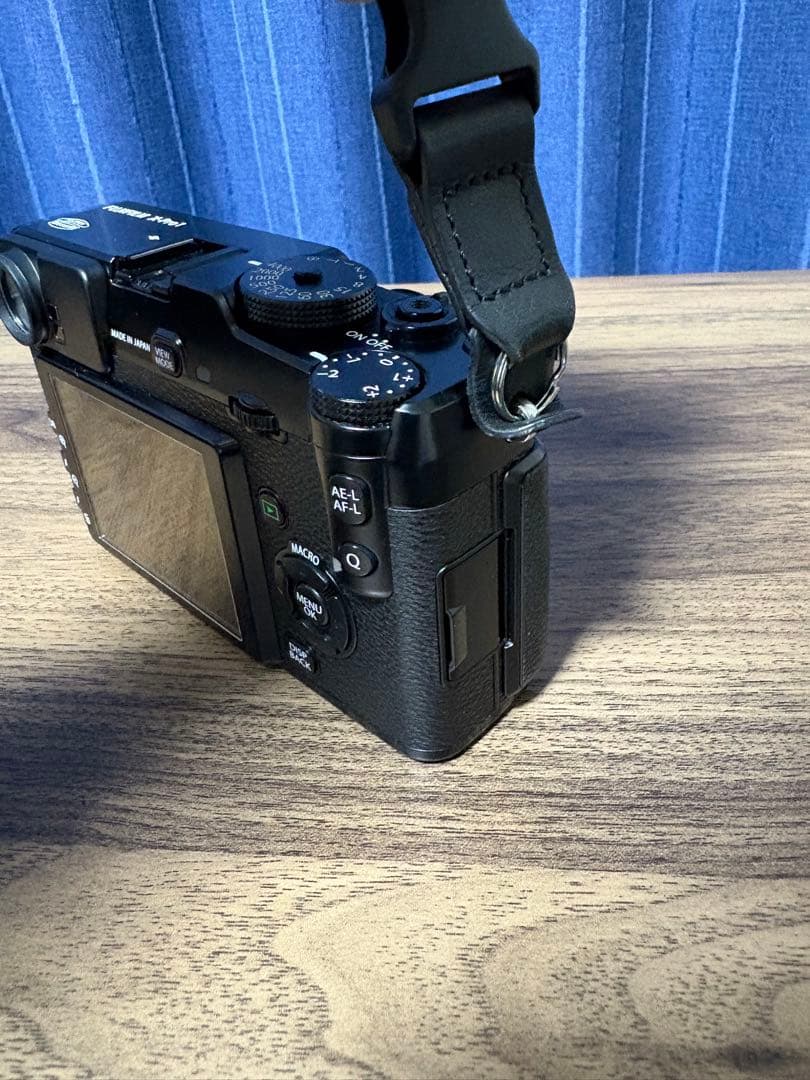 Fujifilm X-Pro1 7artisans レンズ付き