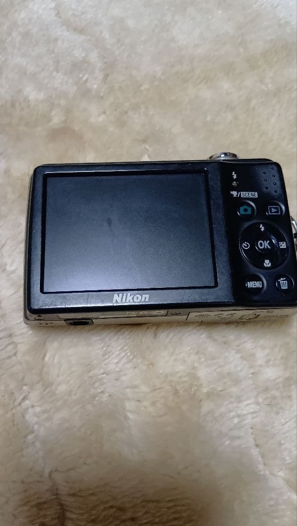 デジタルカメラNikon COOLPIX L23