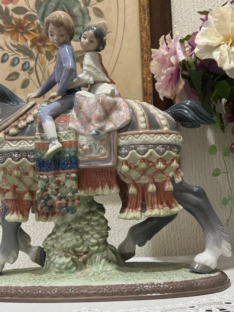 リヤドロ　人形　馬