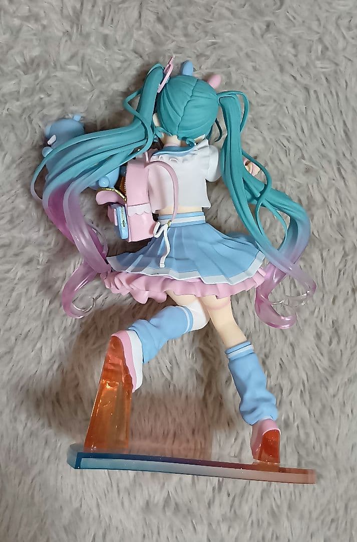 初音ミク　フィギュア