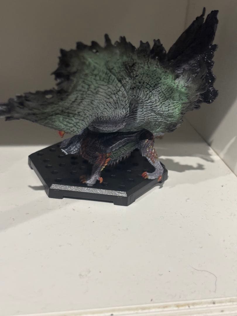 モンスターハンター フィギュア 5体セット　エスピナス　シャガルマガラ　メルゼナ