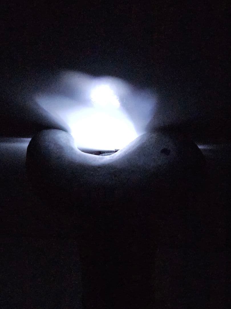 国石糸魚川産原石翡翠勾玉　勾玉から感じる•P.E.S.石　　流れる綺麗.勾玉/@