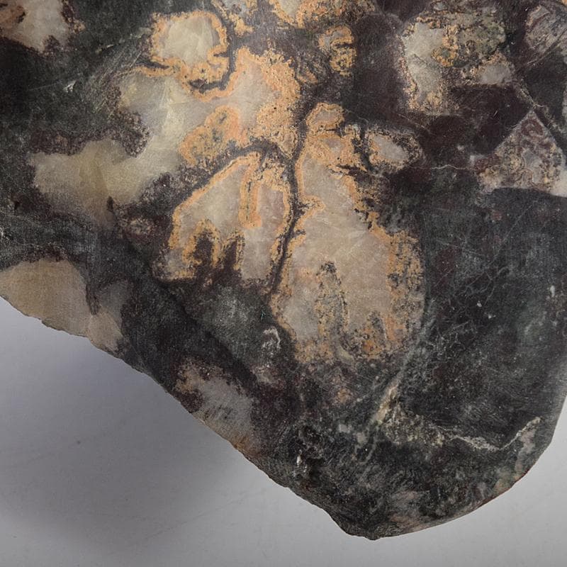 天然石　鑑賞石　菊花石　置物　重さ約547g　唐木台付　C　R8838