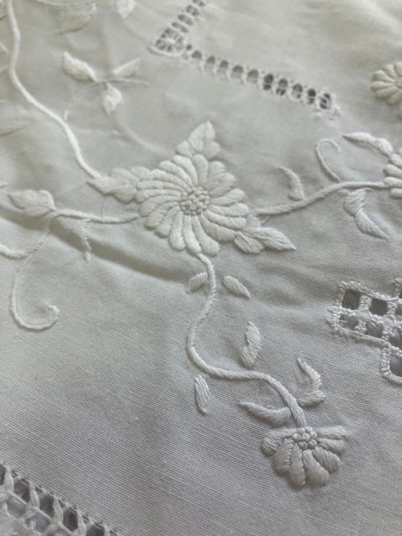 刺繍花柄コットンテーブルクロス300cm ナプキン12枚