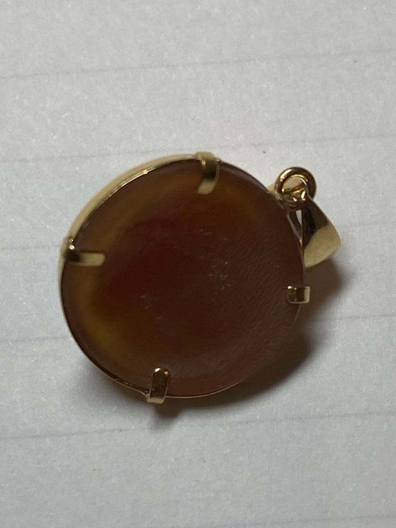 18金枠　　カメオネックレストップ