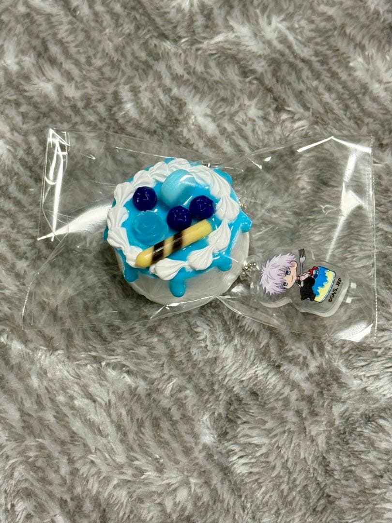 【新品未使用】 呪術廻戦 スイパラ トレーディングケーキキーホルダー 五条悟