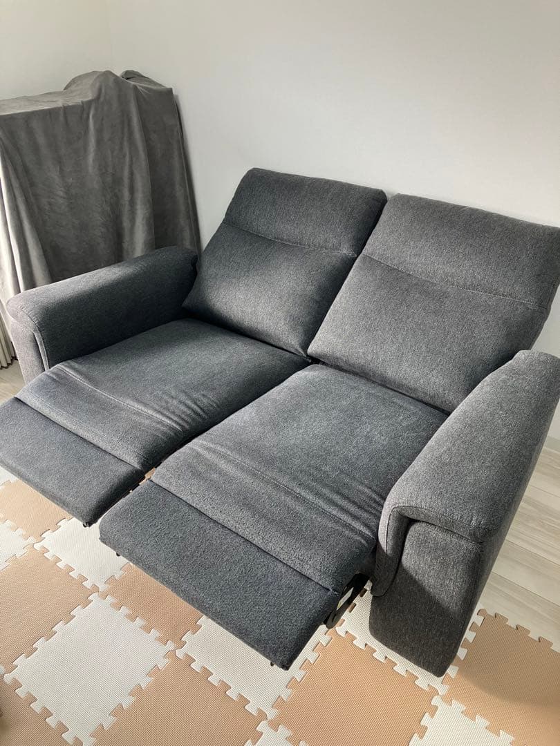 【残り1日の出品　随時値下げ実施中】電動リクライニングソファ2人掛け