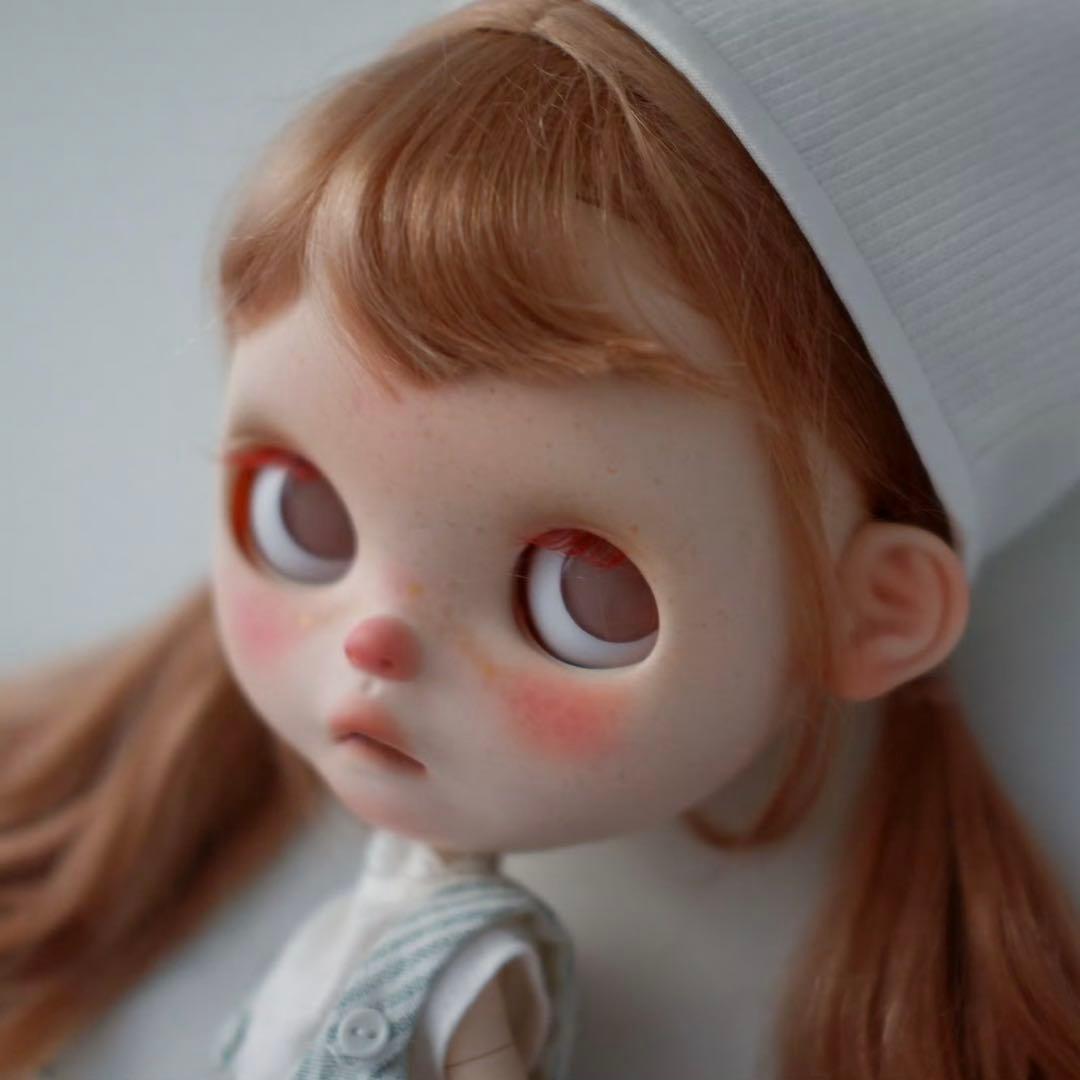 カスタムブライス 人気作家様 脱力系 無口 かわいい 赤い睫毛ちゃん 惹かれる