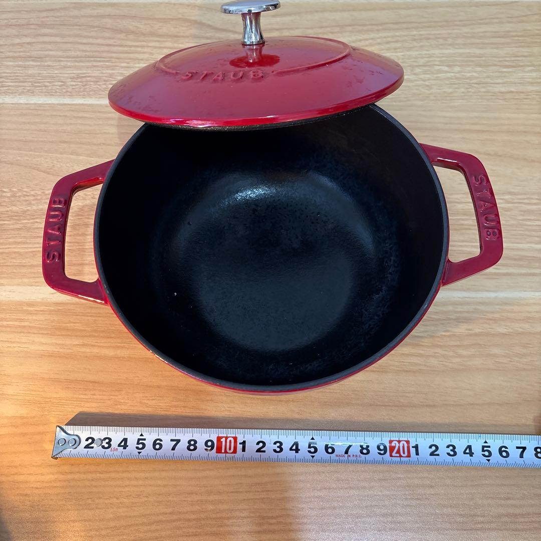 【2/22で処分予定】【送料込み】【美品✨】STAUB 赤 両手鍋 約20cm