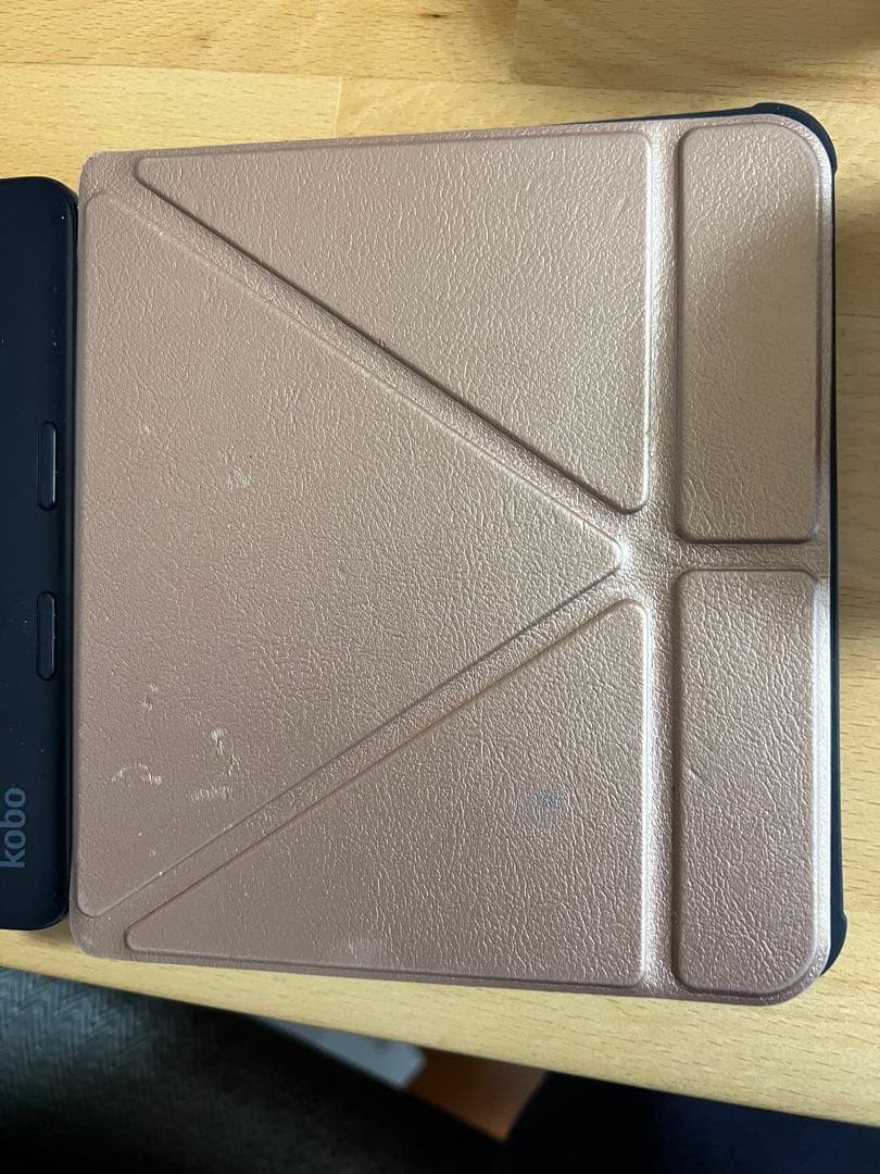 Kobo Libra 2 本体 カバー付き