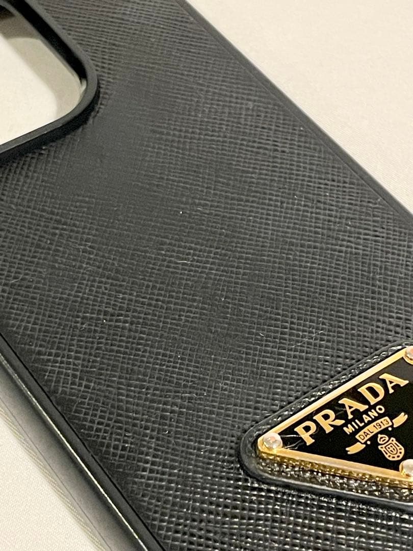 Prada プラダ iPhone14 Pro ケース