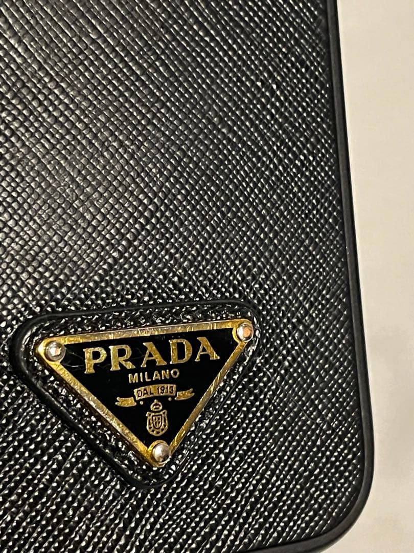 Prada プラダ iPhone14 Pro ケース