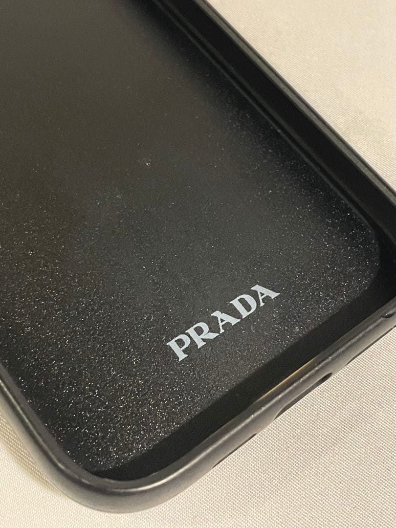 Prada プラダ iPhone14 Pro ケース