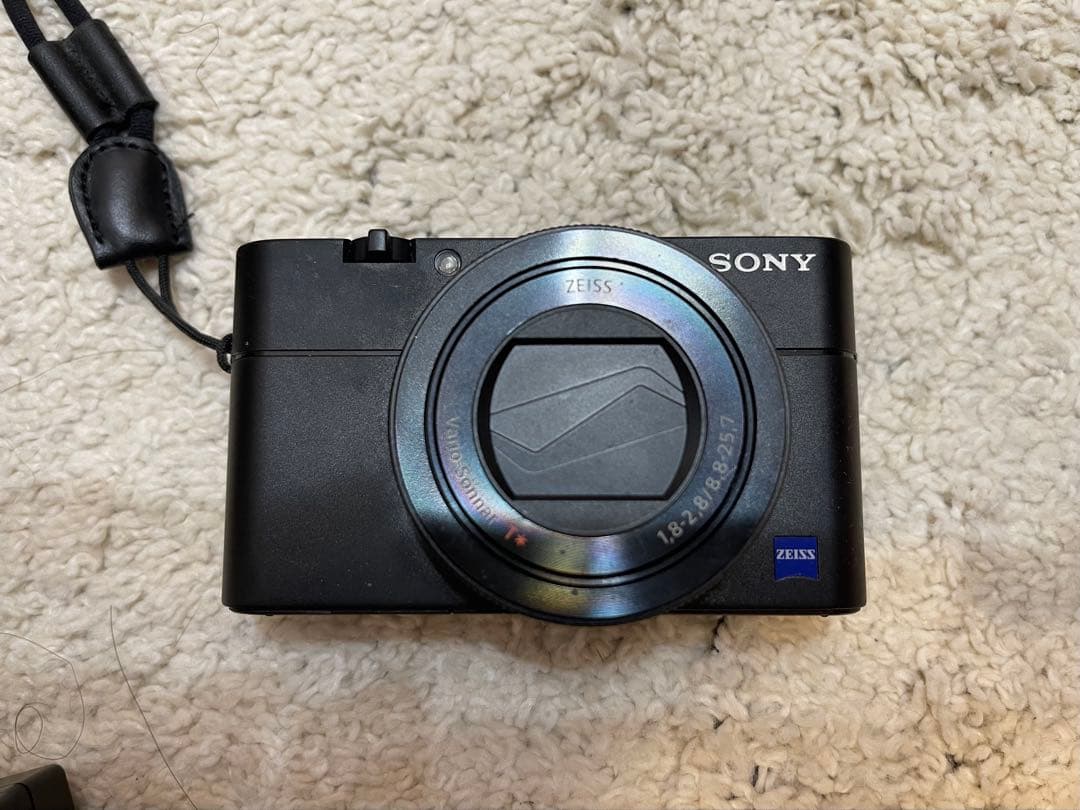 美品　英語／中国語版 SONY Cyber-shot RX100M5