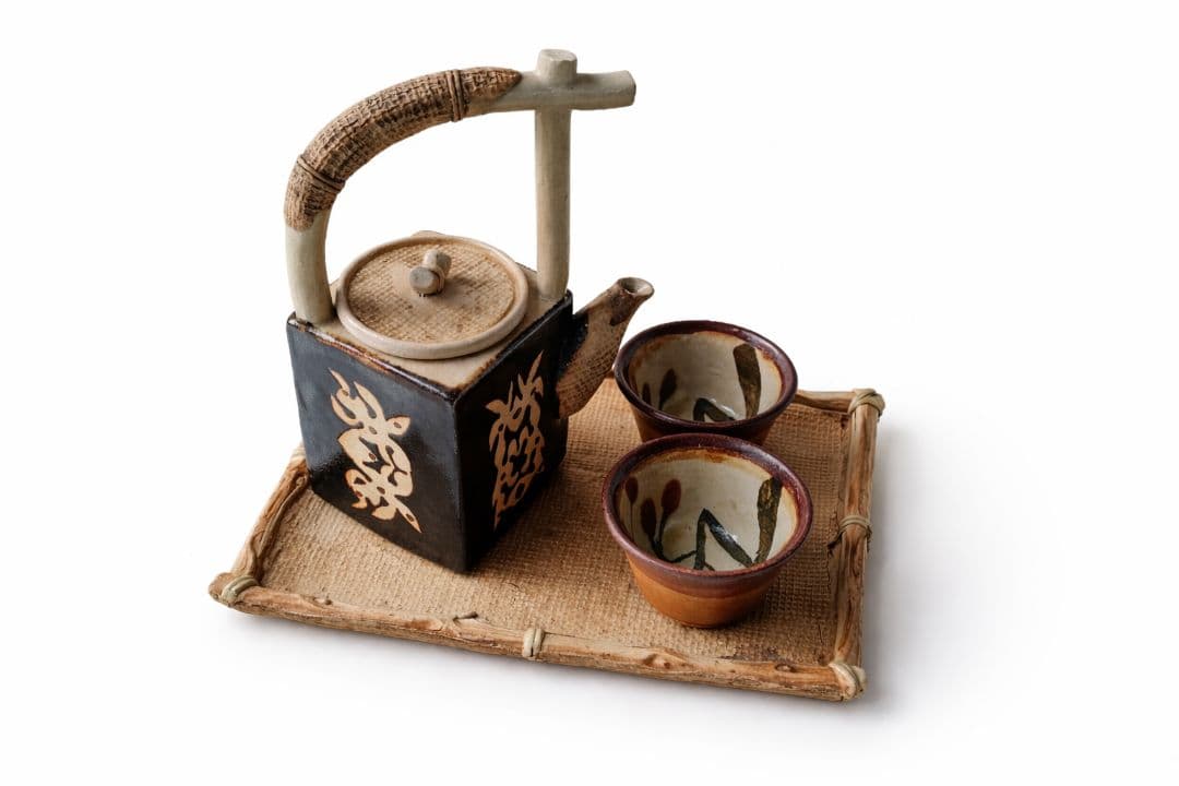 ●中国石湾虞公窯伝統手製陶芸品手描き陶器 茶器セット急須 湯呑み 2客 受皿付き