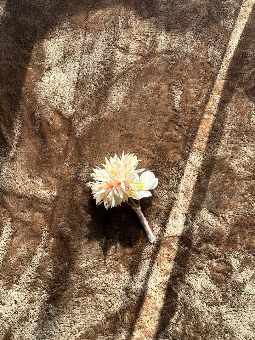 ピンクホワイトアートフラワー花束