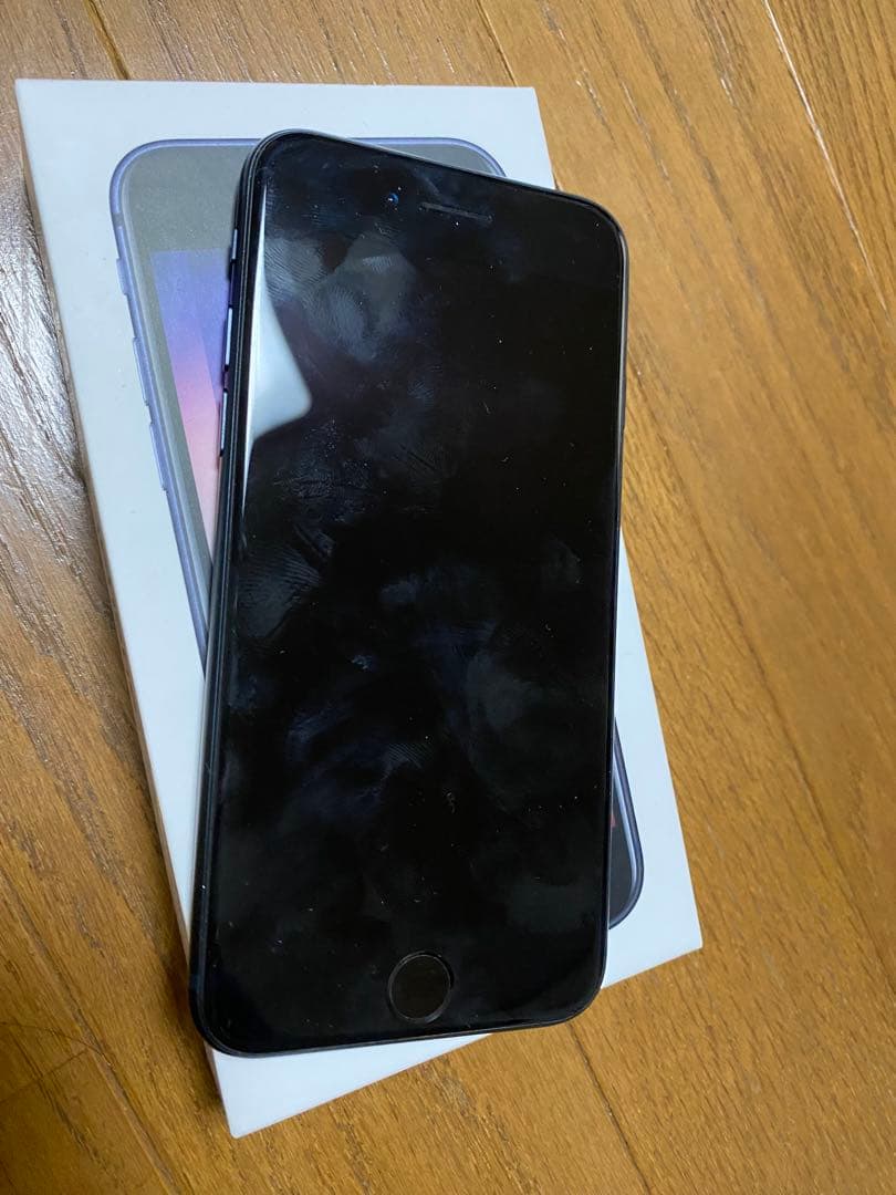 スマートフォン本体 Apple iPhone SE 3 64GB