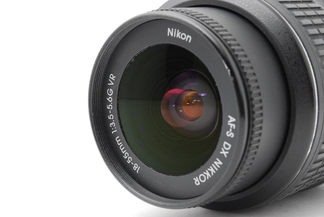 【極上品】Nikon D5600　WiFi　スマホ転送　自撮り　フルHD動画