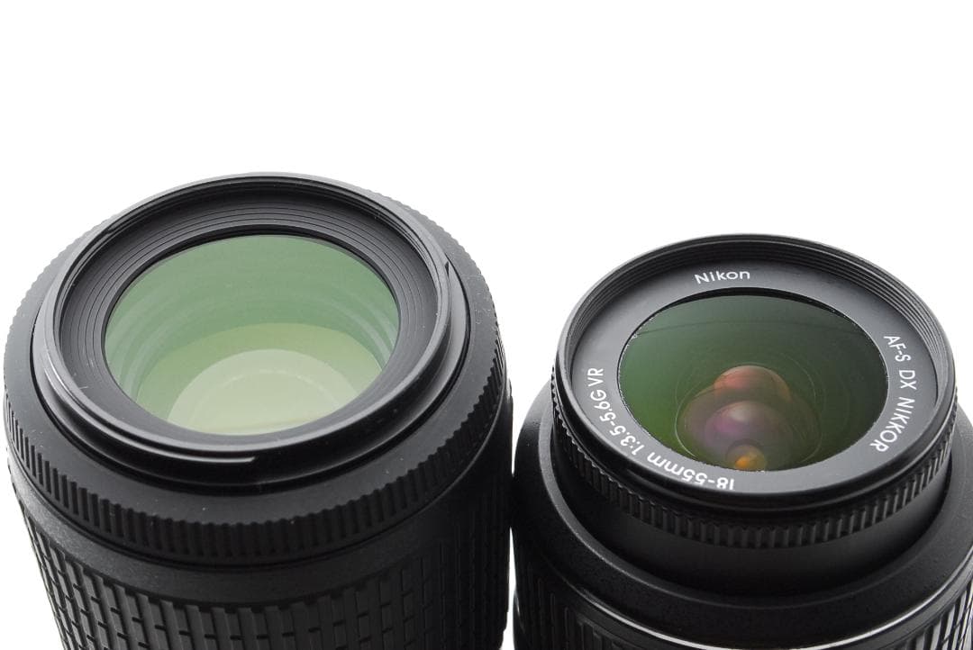 【極上品】Nikon D5600　WiFi　スマホ転送　自撮り　フルHD動画