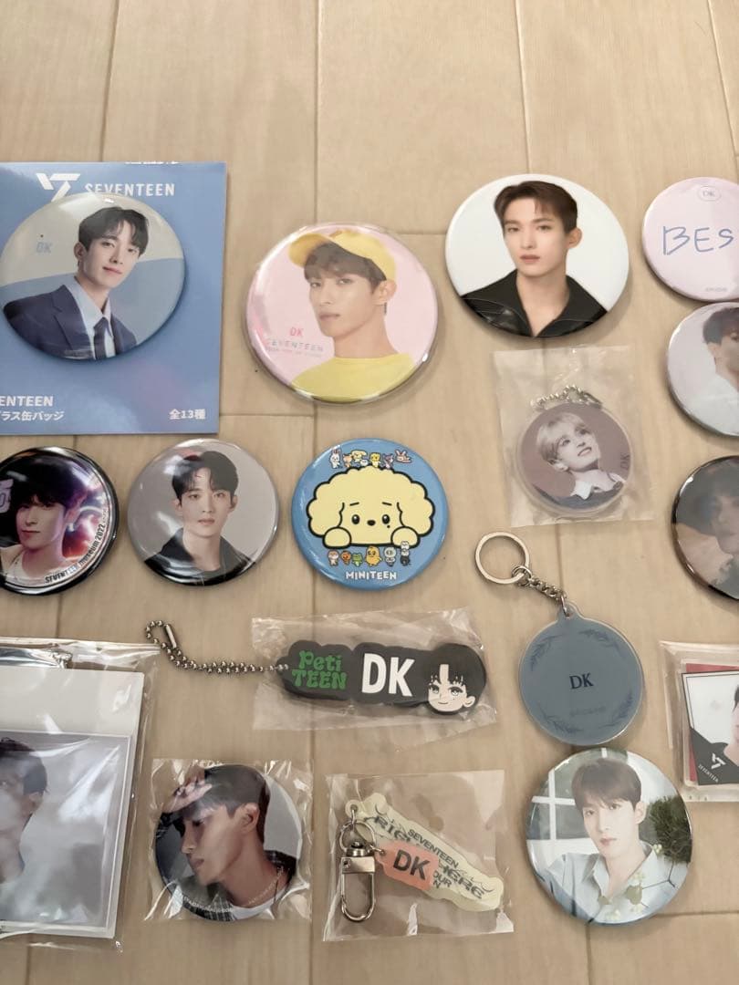SEVENTEEN DK 缶バッジ アクスタ 25セット