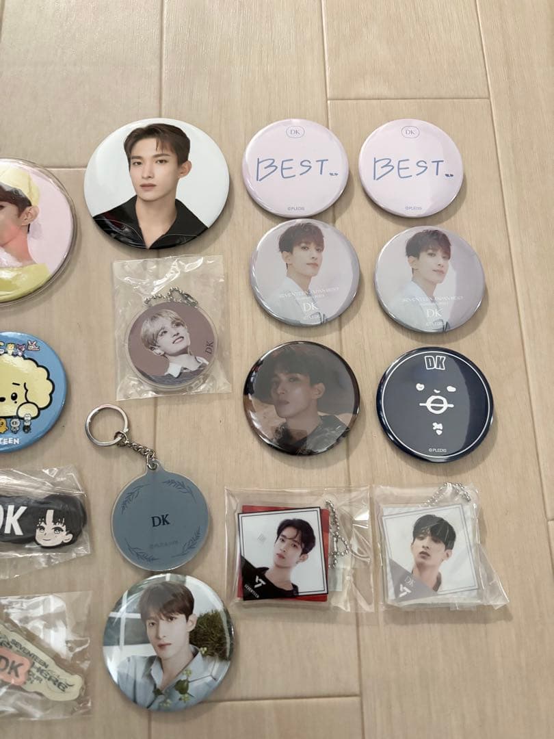 SEVENTEEN DK 缶バッジ アクスタ 25セット