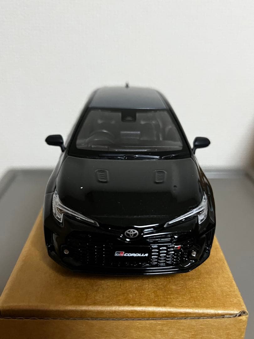 レア！GR COROLLA カラーサンプル ミニカー 1/30 ブラック