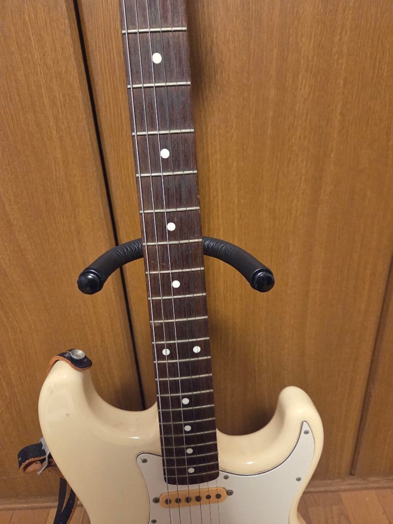 Fender　フェンダージャパン　ストラト　ST-62 　Fシリアル　フジゲン期