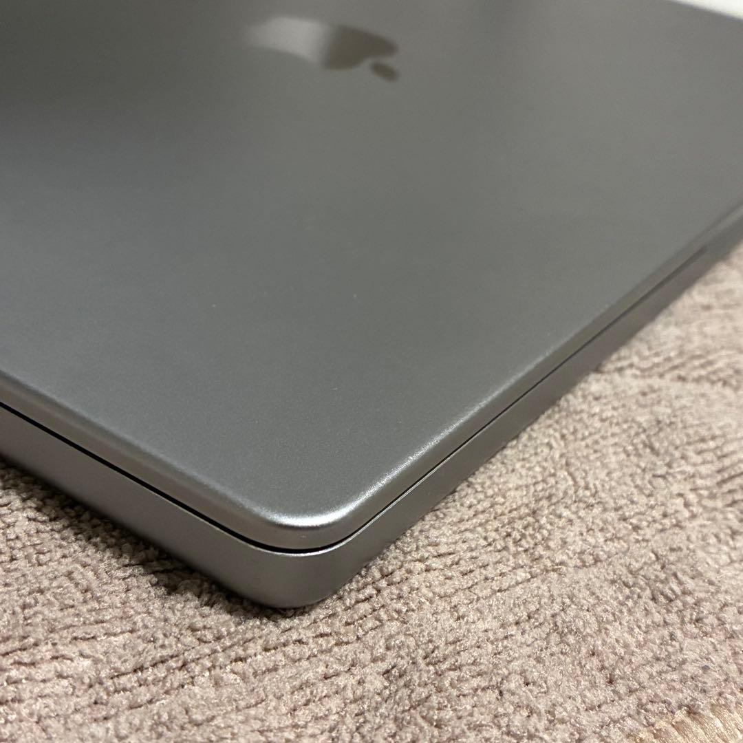 Macbook pro M1 Max 64Gb 32コアGPU SSD4Tb