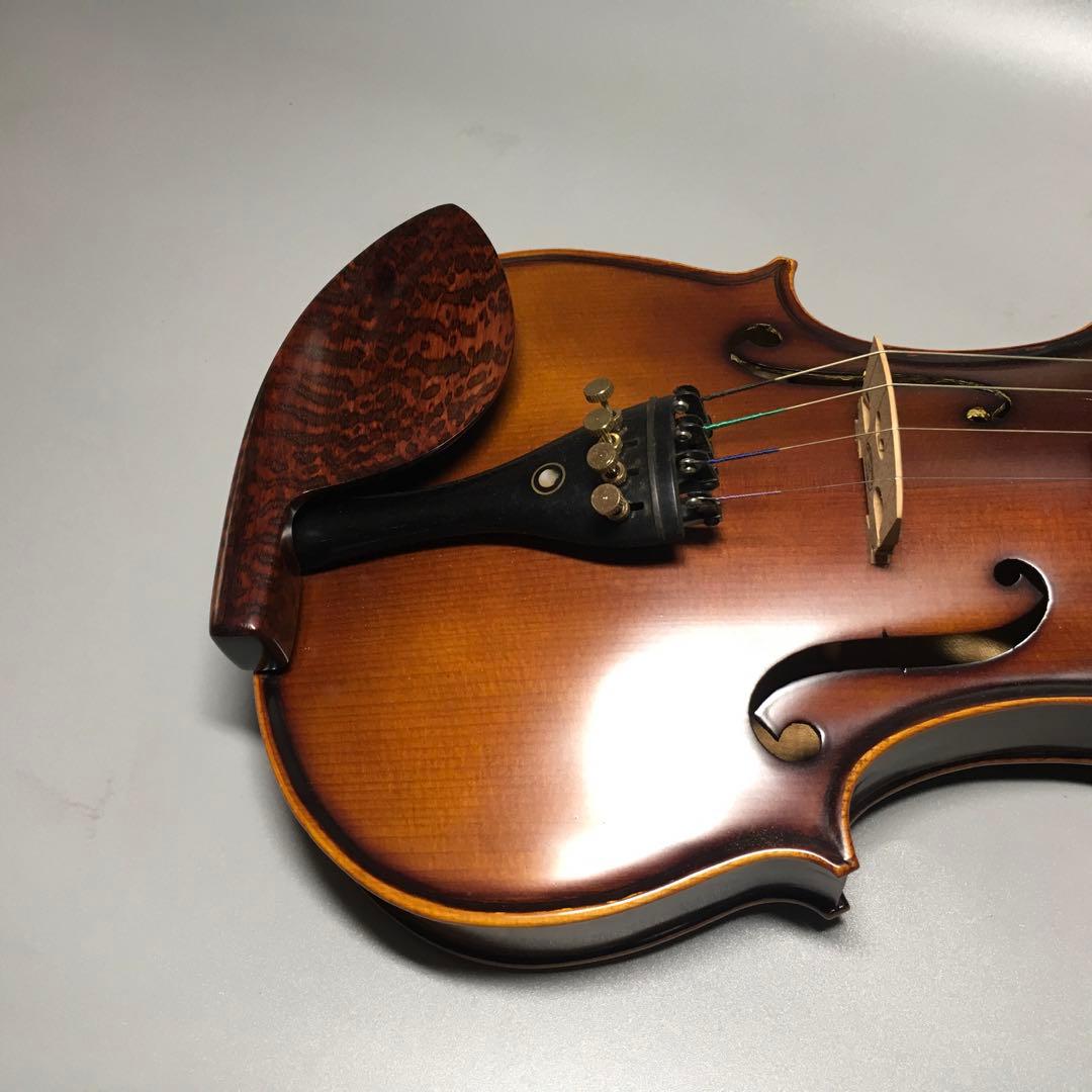 バイオリンフィッティング用顎当て　スネークウッド　クローソン　金具チタン製