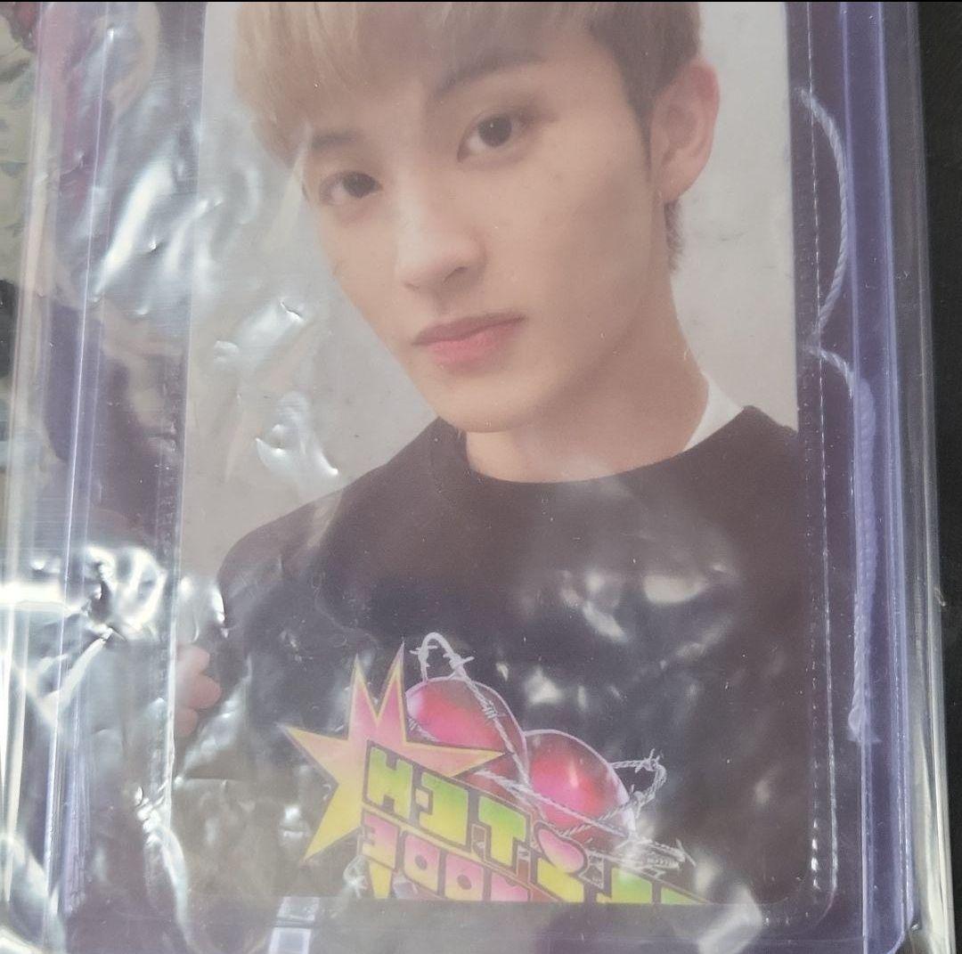 マーク★NCT DREAM GLITCH MODE Tシャツ　トレカ　127