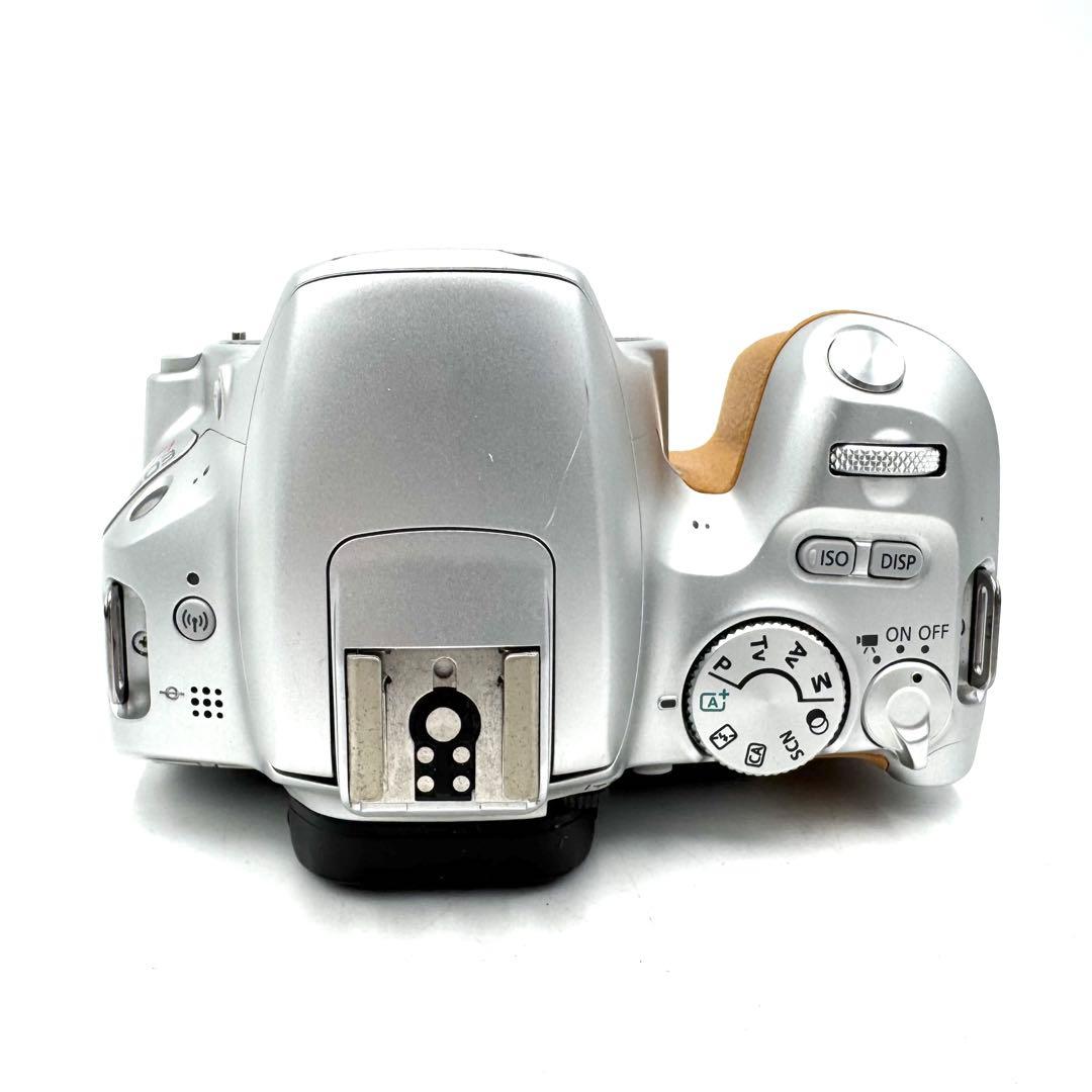 ❁Wi-Fi搭載！❁CANON EOS kiss x9 レンズキット シルバー