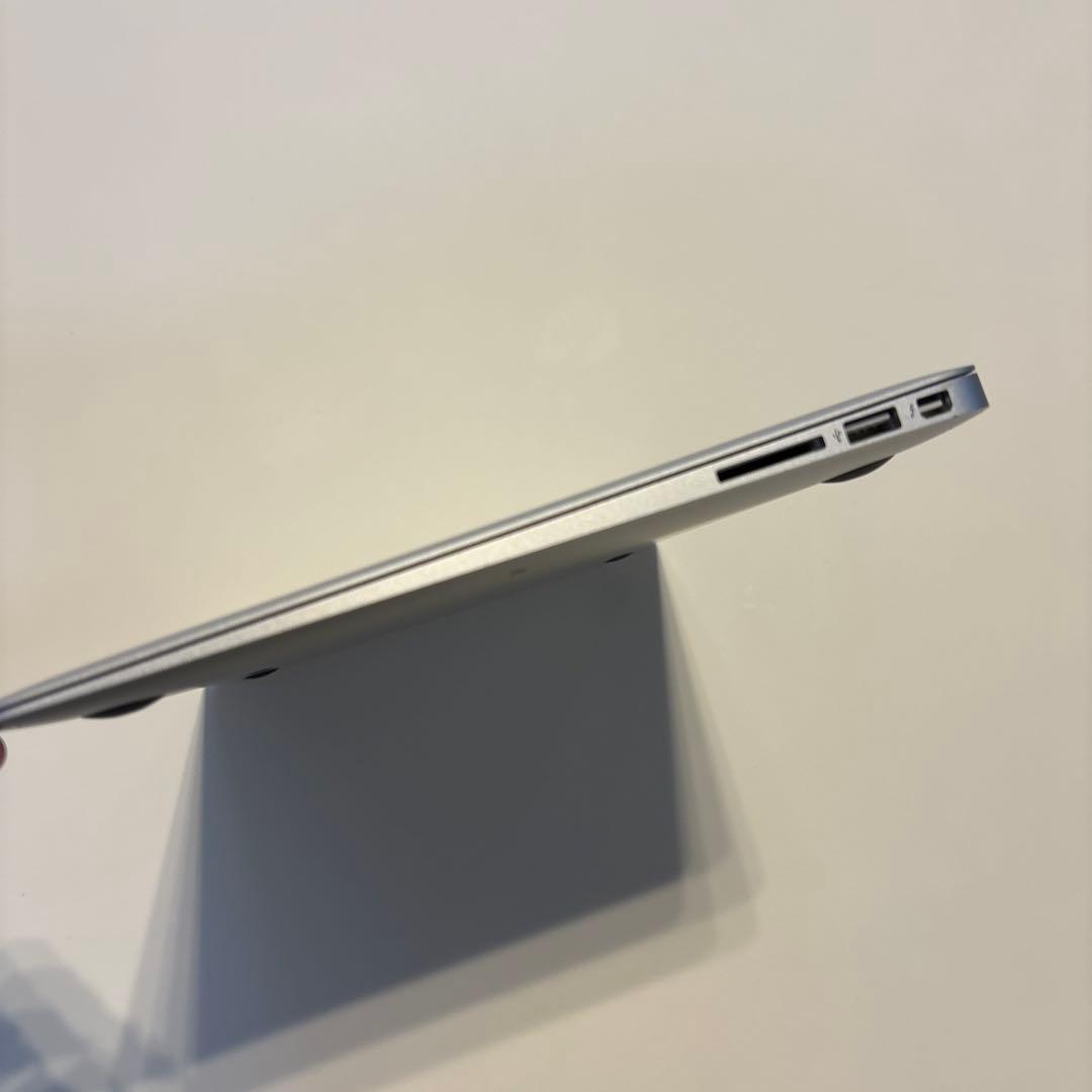 【純正ドライブ付き】Apple MacBook Air 13インチ corei5