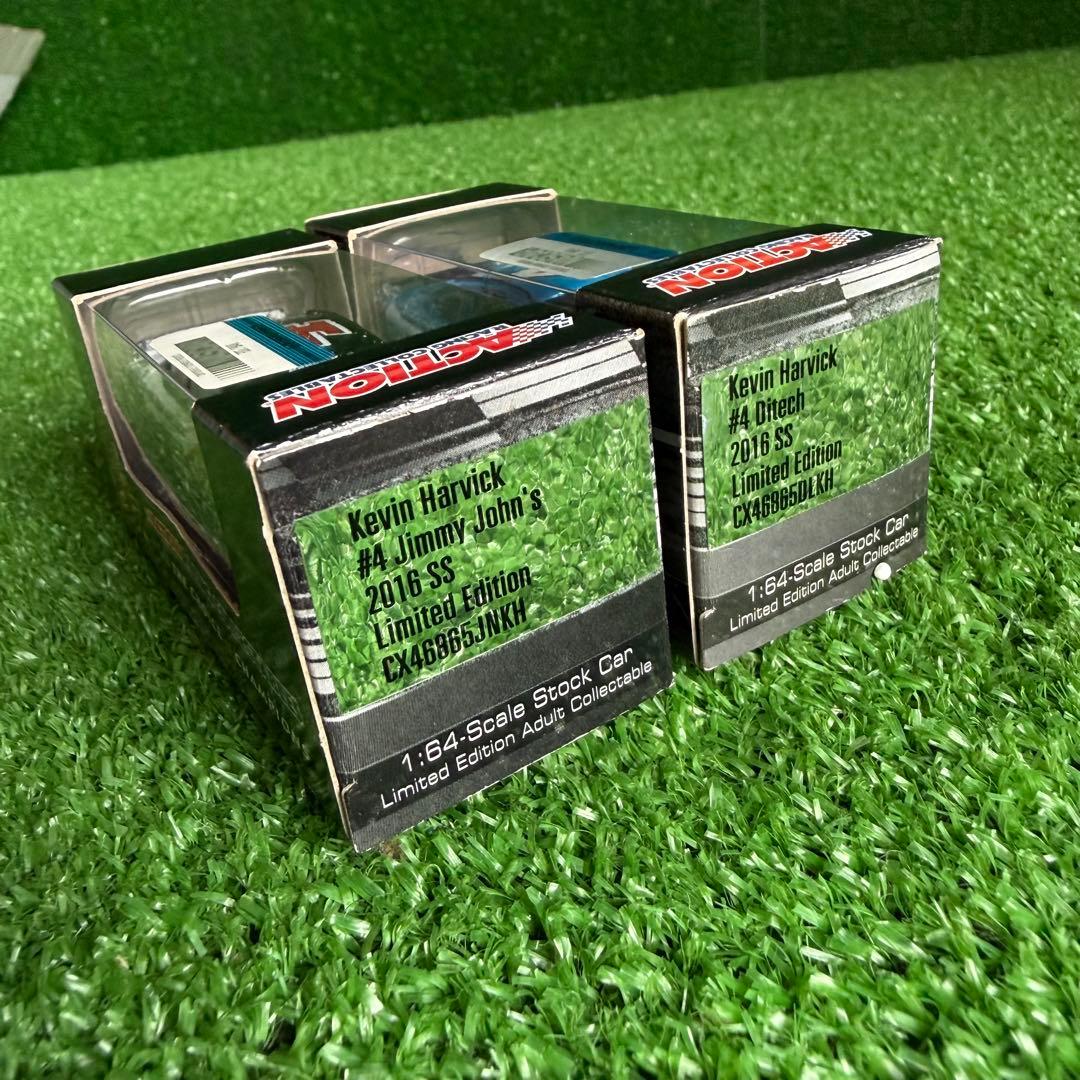 【a230-1】ナスカー ケヴィン・ハーヴィック #4 レーシングカー 計2台