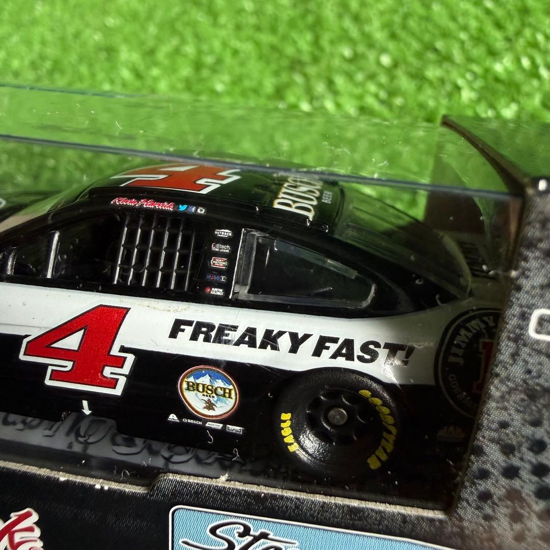 【a230-1】ナスカー ケヴィン・ハーヴィック #4 レーシングカー 計2台