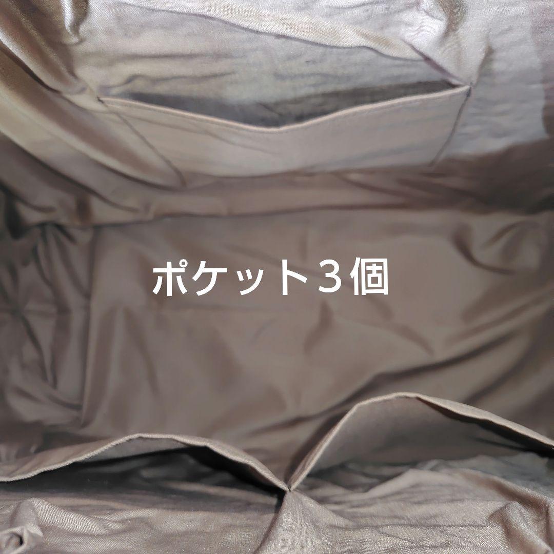 クラフトで作った山葡萄風網代編みかごバッグ（チャーム付ファスナー付き蓋）