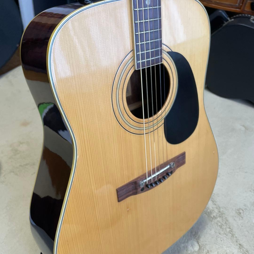 Kawai FW-300 specialフォークギター