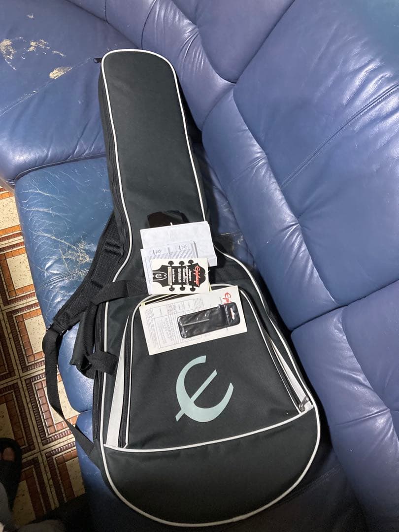 Epiphone Dotセミアコースティックギター サンバースト