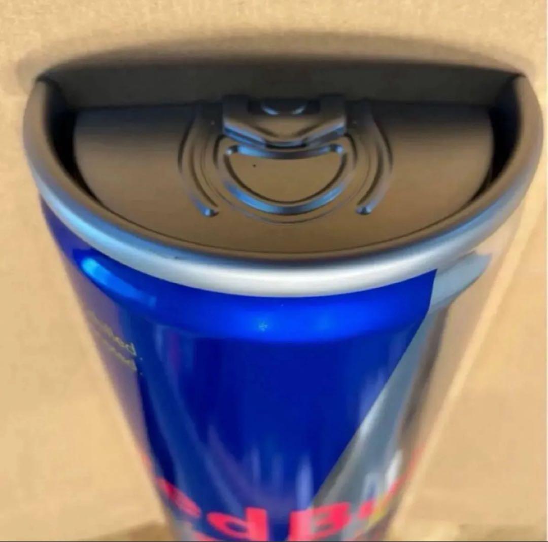 Red Bull！ 非売品！『新品』『壁掛けエナジードリンク缶型オブジェ』