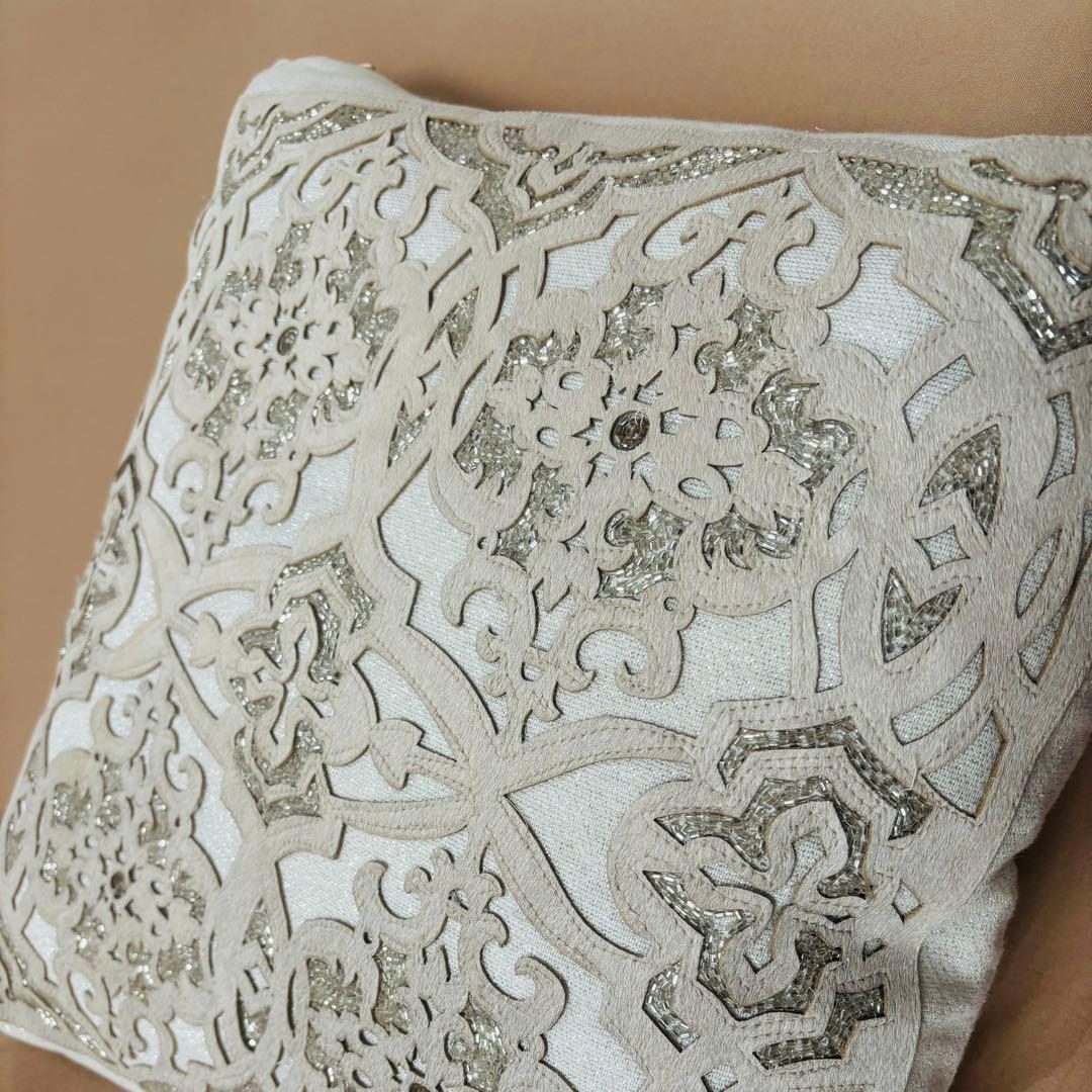 【モデルルーム展示品】NEED'K クッションカバー レザー 刺繍