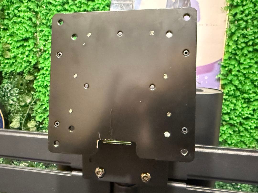 ergtron TRACE エルゴトロン モニターアーム