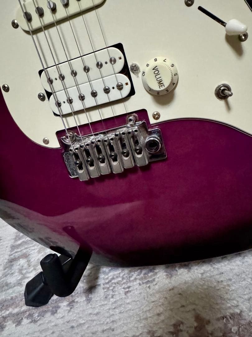 新品弦2セット付き！Rayfield ストラトキャスター タイプ エレキギター