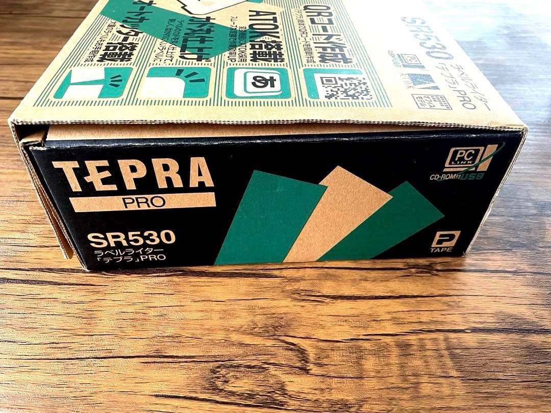 【美品】ラベルライター『テプラ』PRO SR530 テープ4種付き！