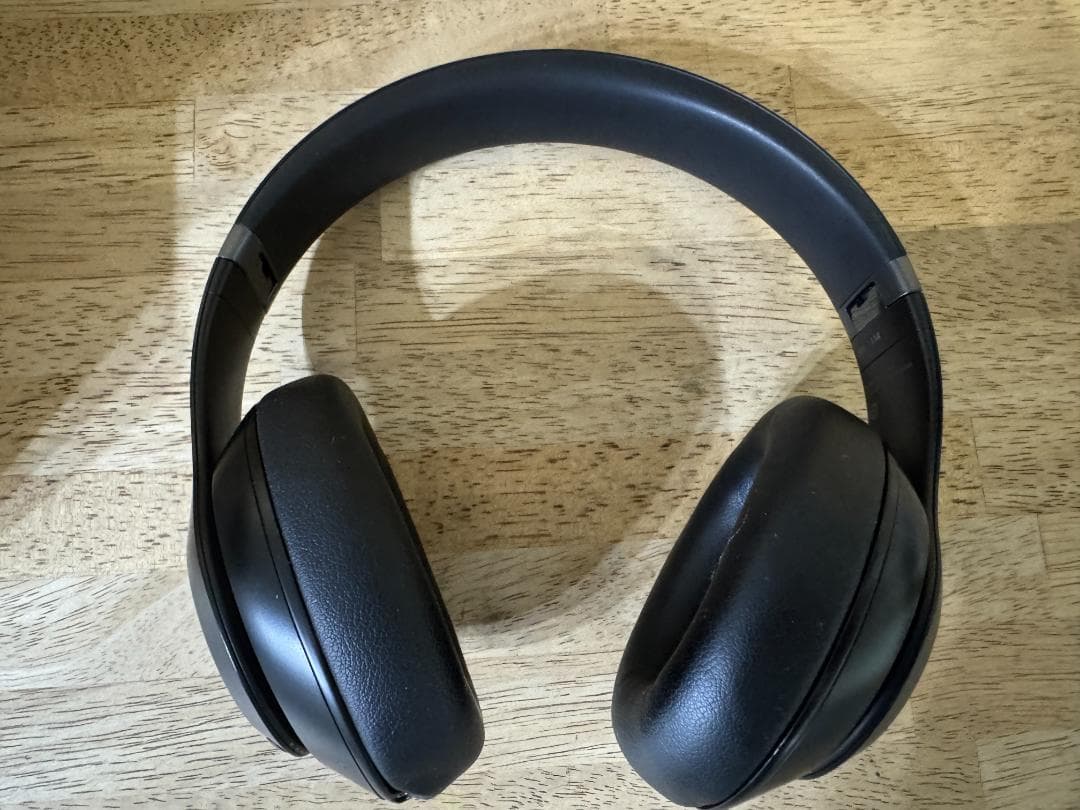 美品 Beats studio Pro ブラック ワイヤレスヘッドホン