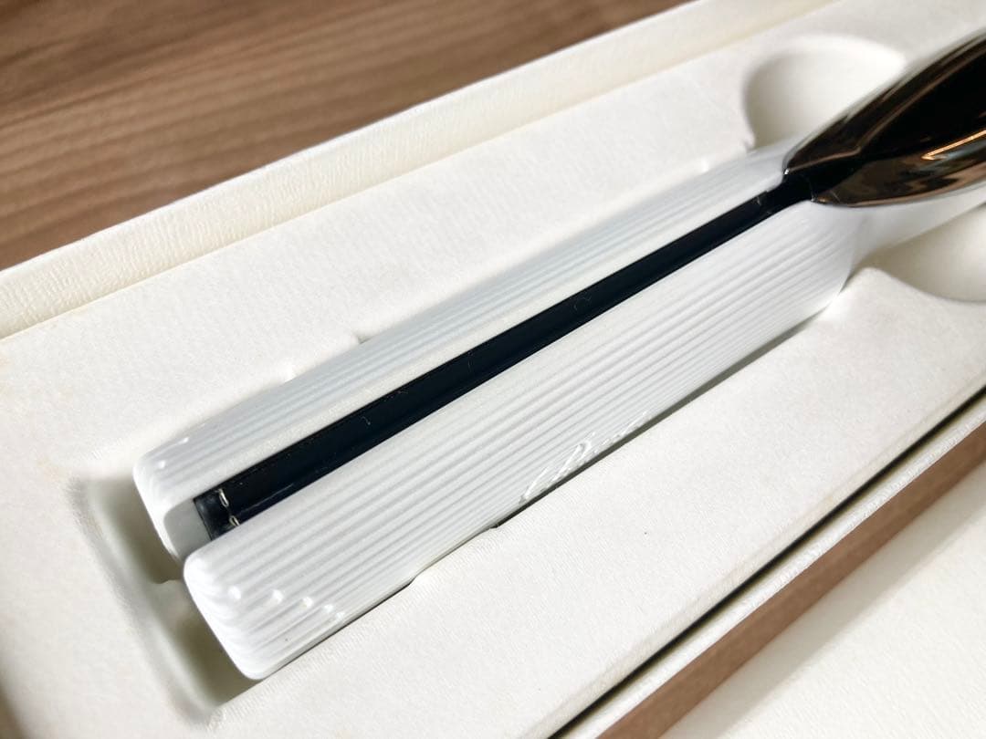 【ジャンク品】ReFa リファ ストレートアイロン REAC02A ヘアアイロン