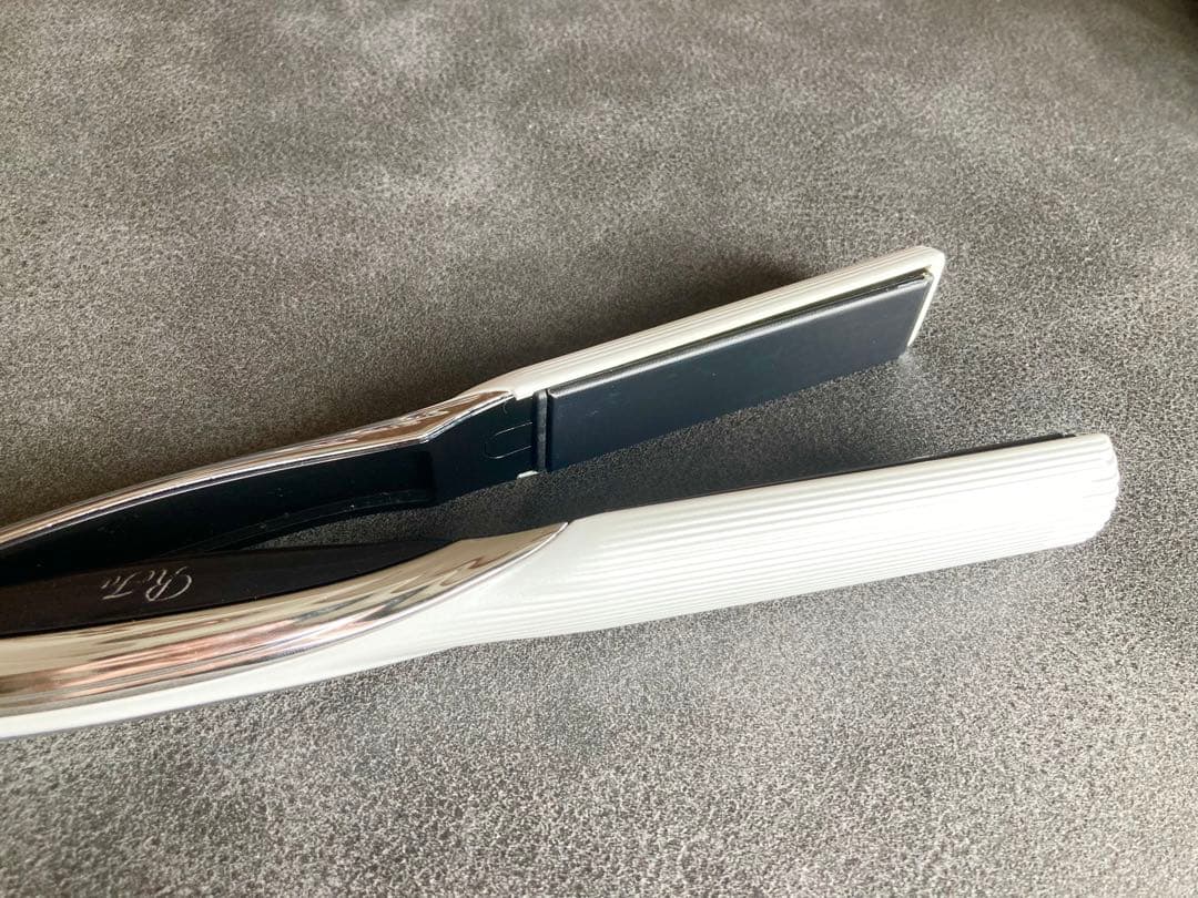 【ジャンク品】ReFa リファ ストレートアイロン REAC02A ヘアアイロン