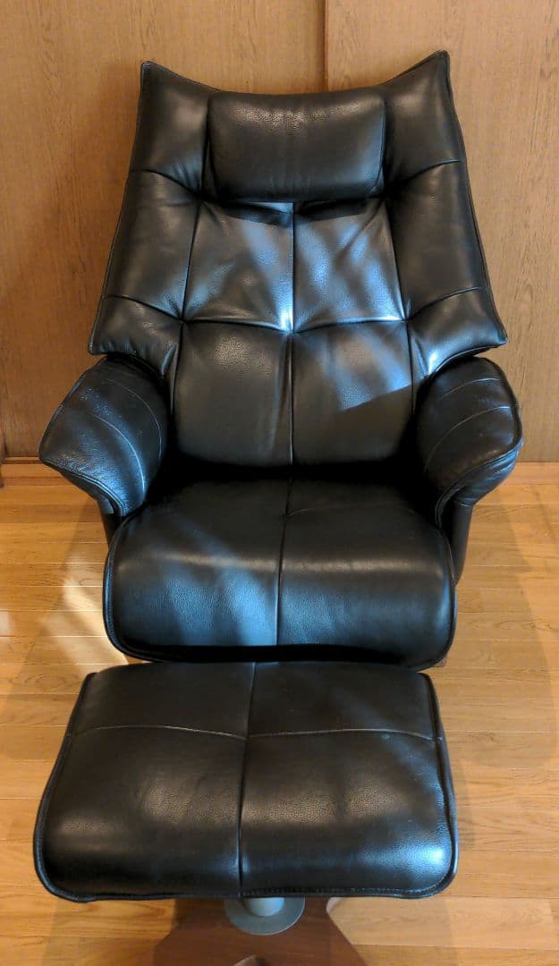 ★セットのお品です★リクライニングチェア 本革 オットマン付き ZEDERE
