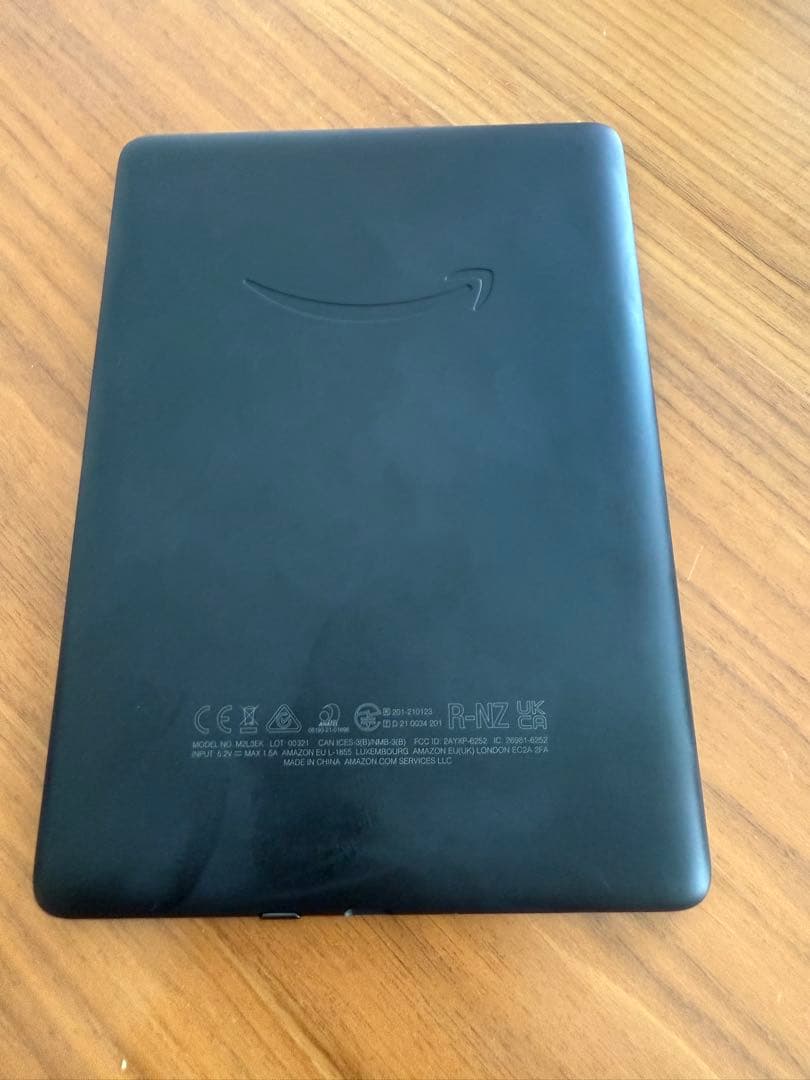 チ*キ様 Kindle Paperwhite (16GB) 6.8インチ　ブラッ